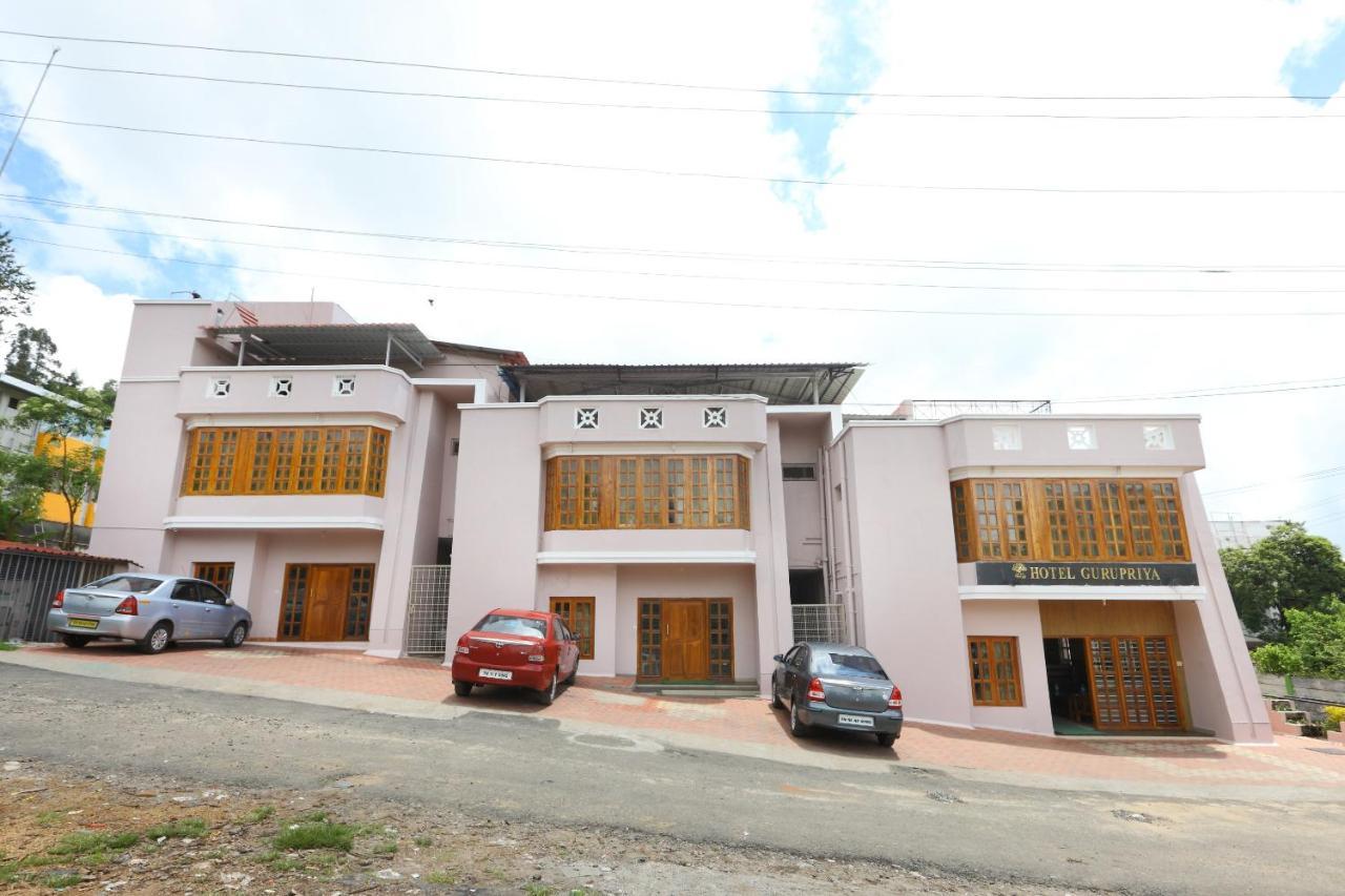 Oyo 13807 Hotel Gurupriya โกไดกานัล ภายนอก รูปภาพ