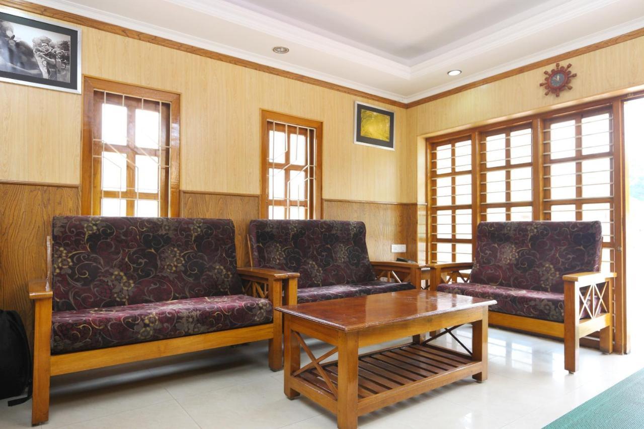 Oyo 13807 Hotel Gurupriya โกไดกานัล ภายนอก รูปภาพ